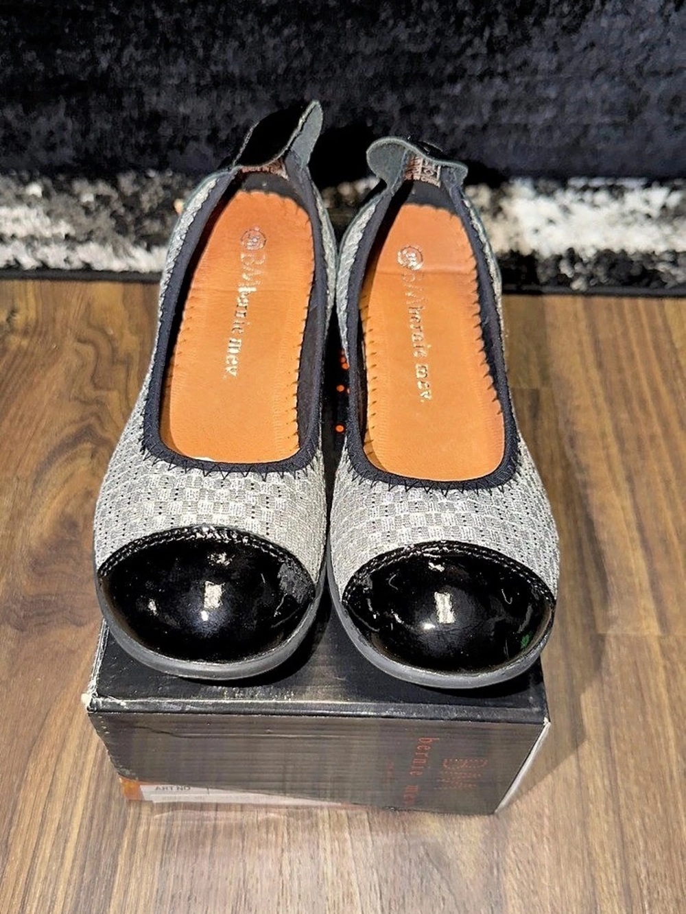 Bernie Mev Comfi Women's Heels Gray & Black